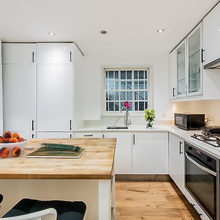 2-Bed In The Heart Of Camden Apartment London Bagian luar foto