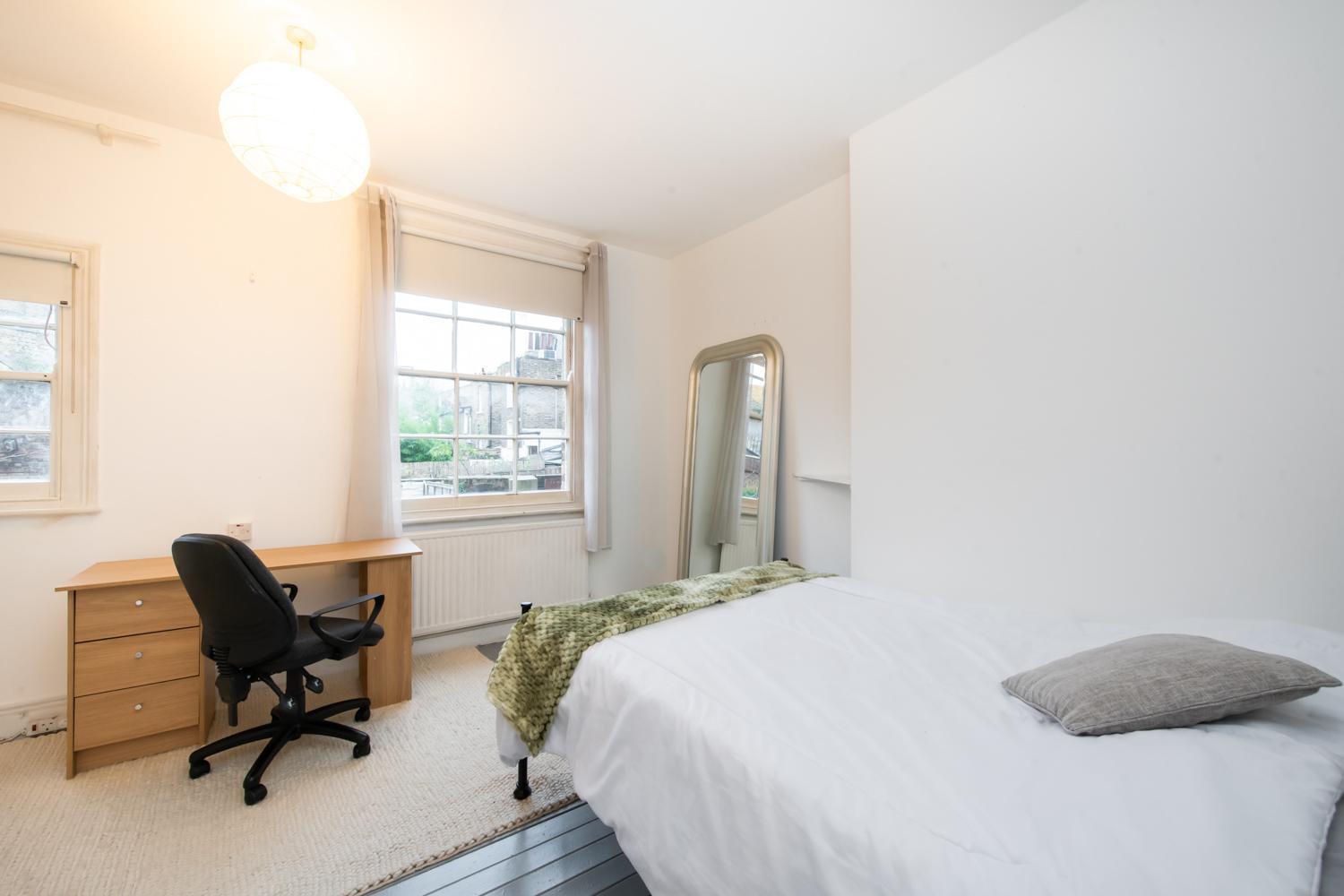 2-Bed In The Heart Of Camden Apartment London Bagian luar foto