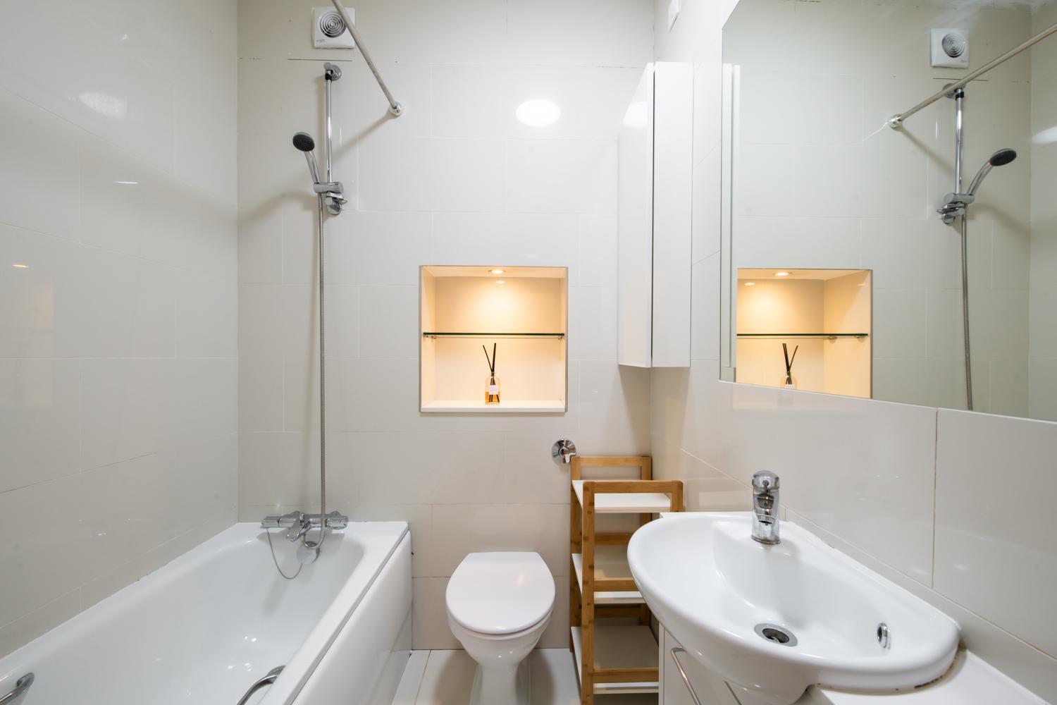 2-Bed In The Heart Of Camden Apartment London Bagian luar foto