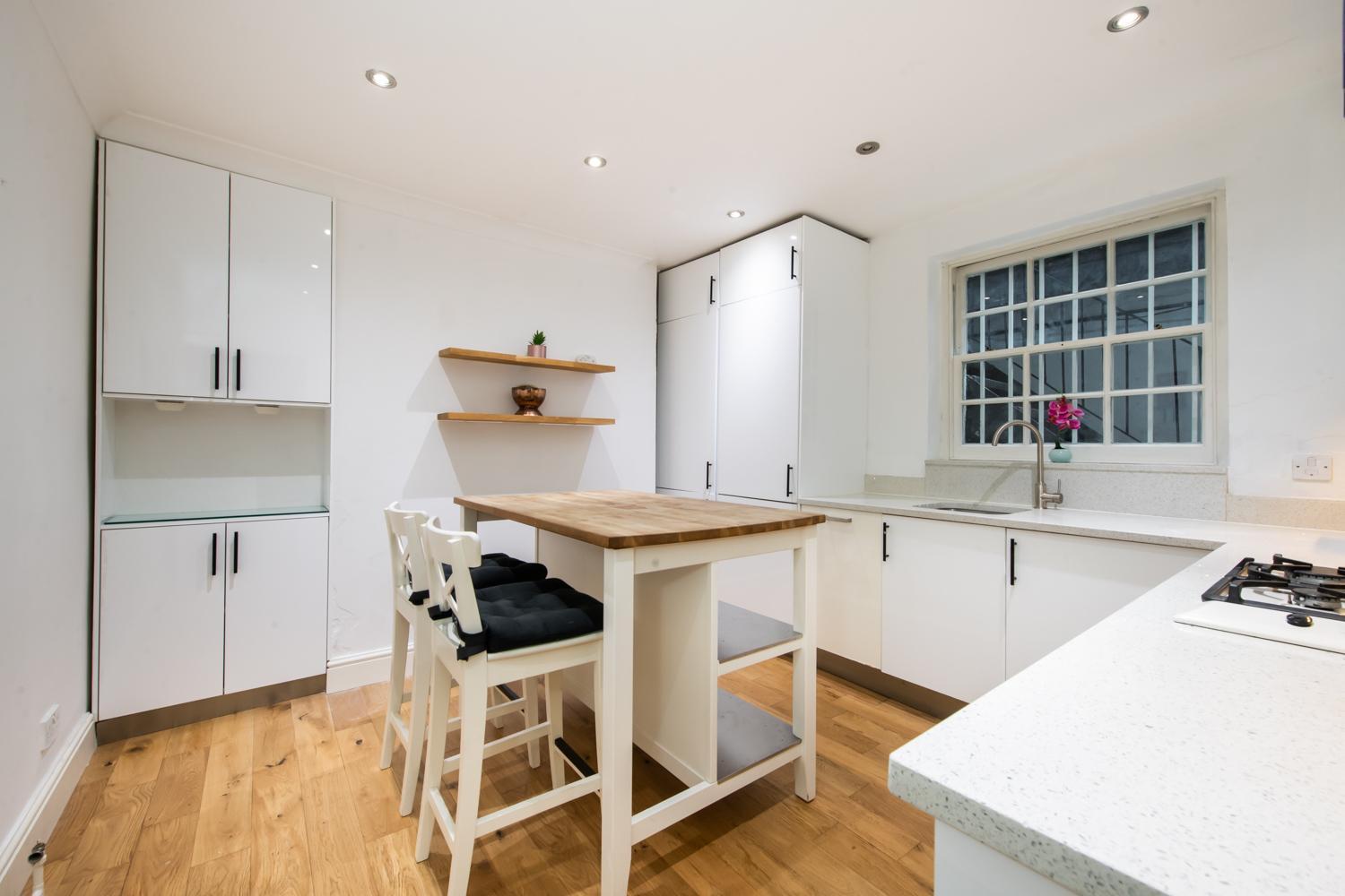 2-Bed In The Heart Of Camden Apartment London Bagian luar foto