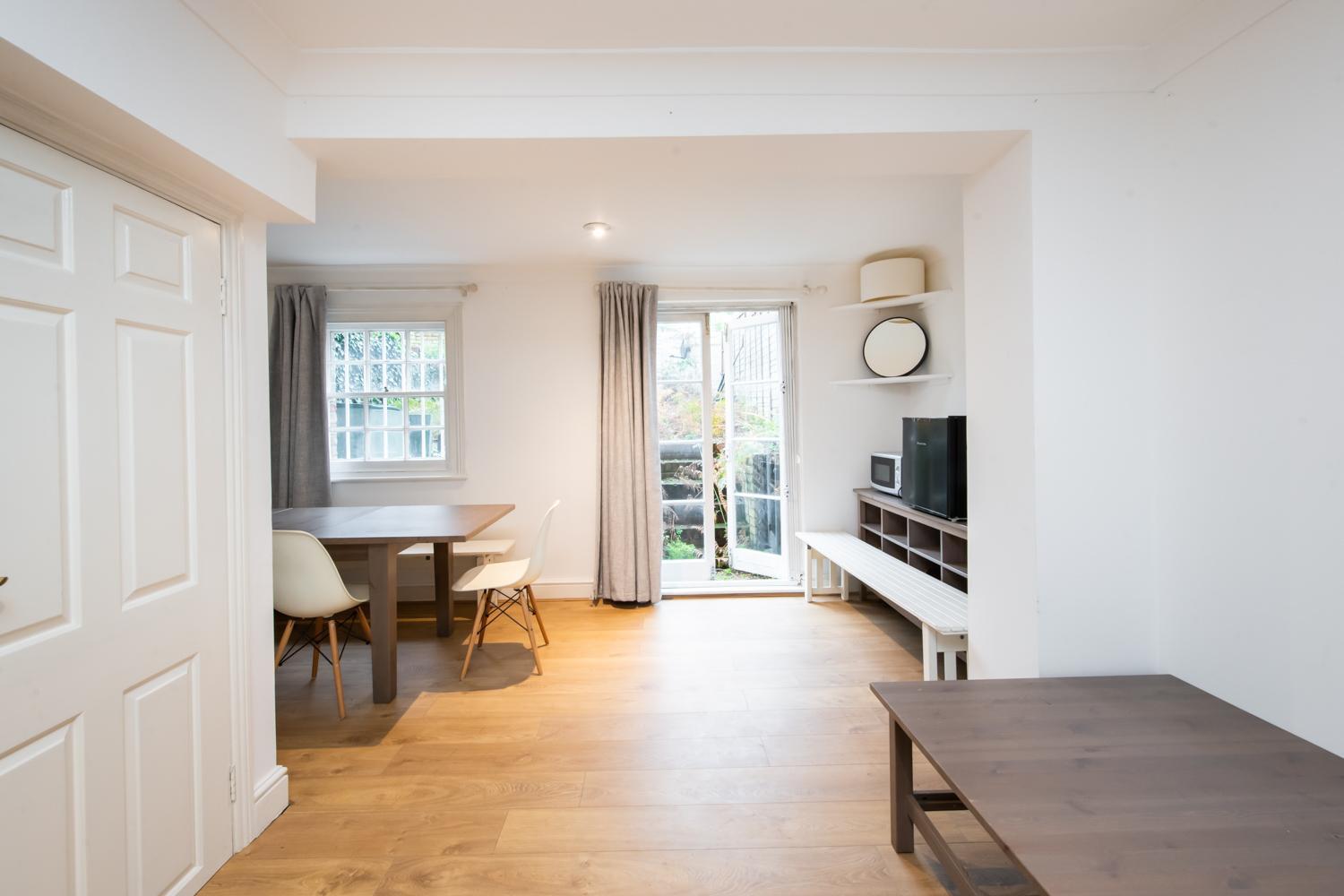 2-Bed In The Heart Of Camden Apartment London Bagian luar foto